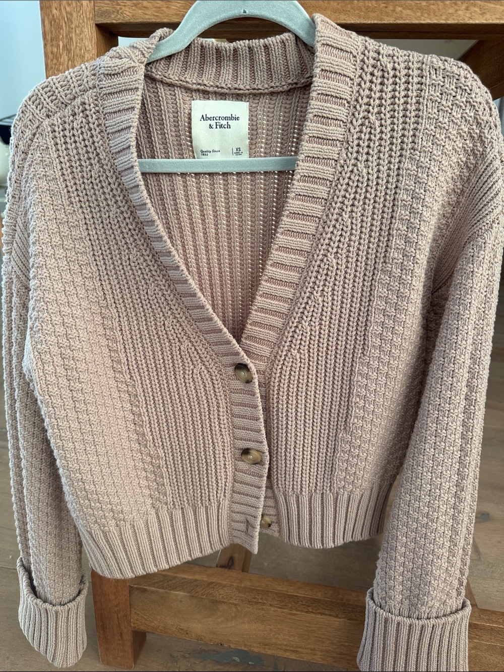 Abercrombie & Fitch Blush Pink Chunky V-Neck Button Cardigan
